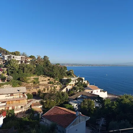 Mare Ed Etna Agnone Bagni