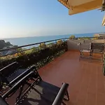 Mare Ed Etna Апартаменты *