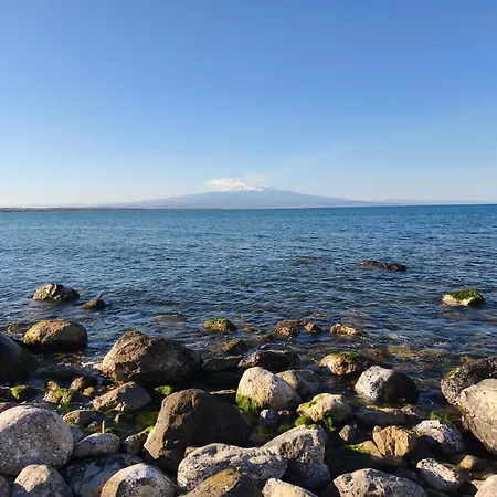 Mare Ed Etna Апартаменты Аньоне-Баньи